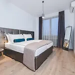 Luxury Antonia In The Centre Apartament