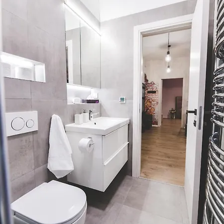 Luxury Antonia In The Centre Apartment Rijeka