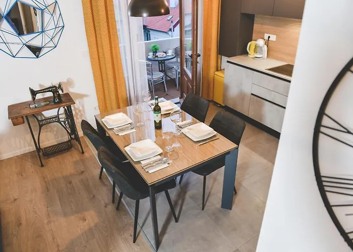 Luxury Antonia In The Centre * Ριέκα